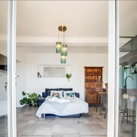 Апартаменты Peaceful Retreat *